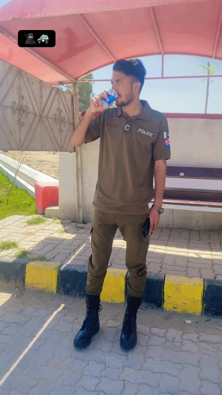 @AHMAD JUTT 💫