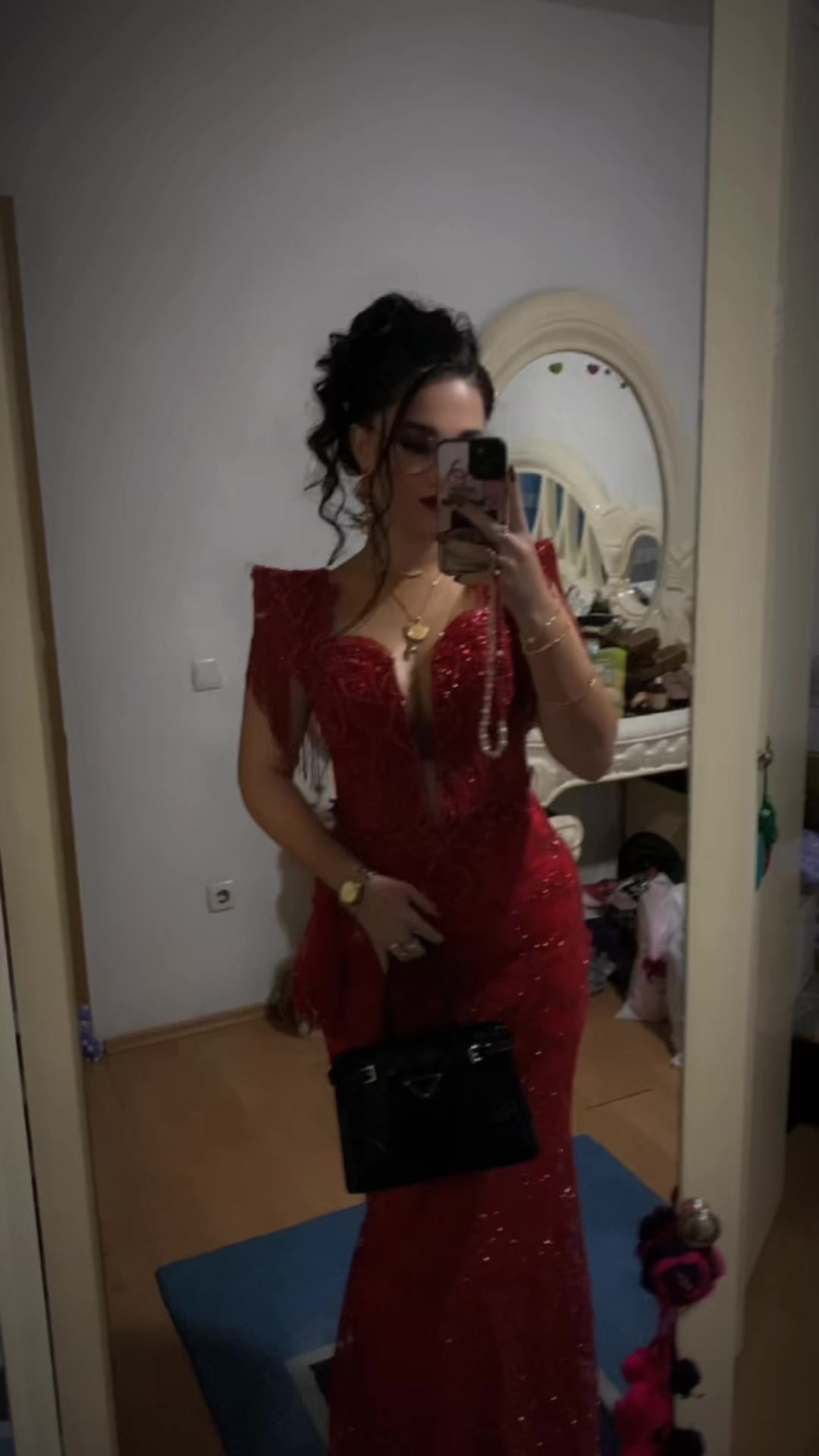 @Fjolla🍯