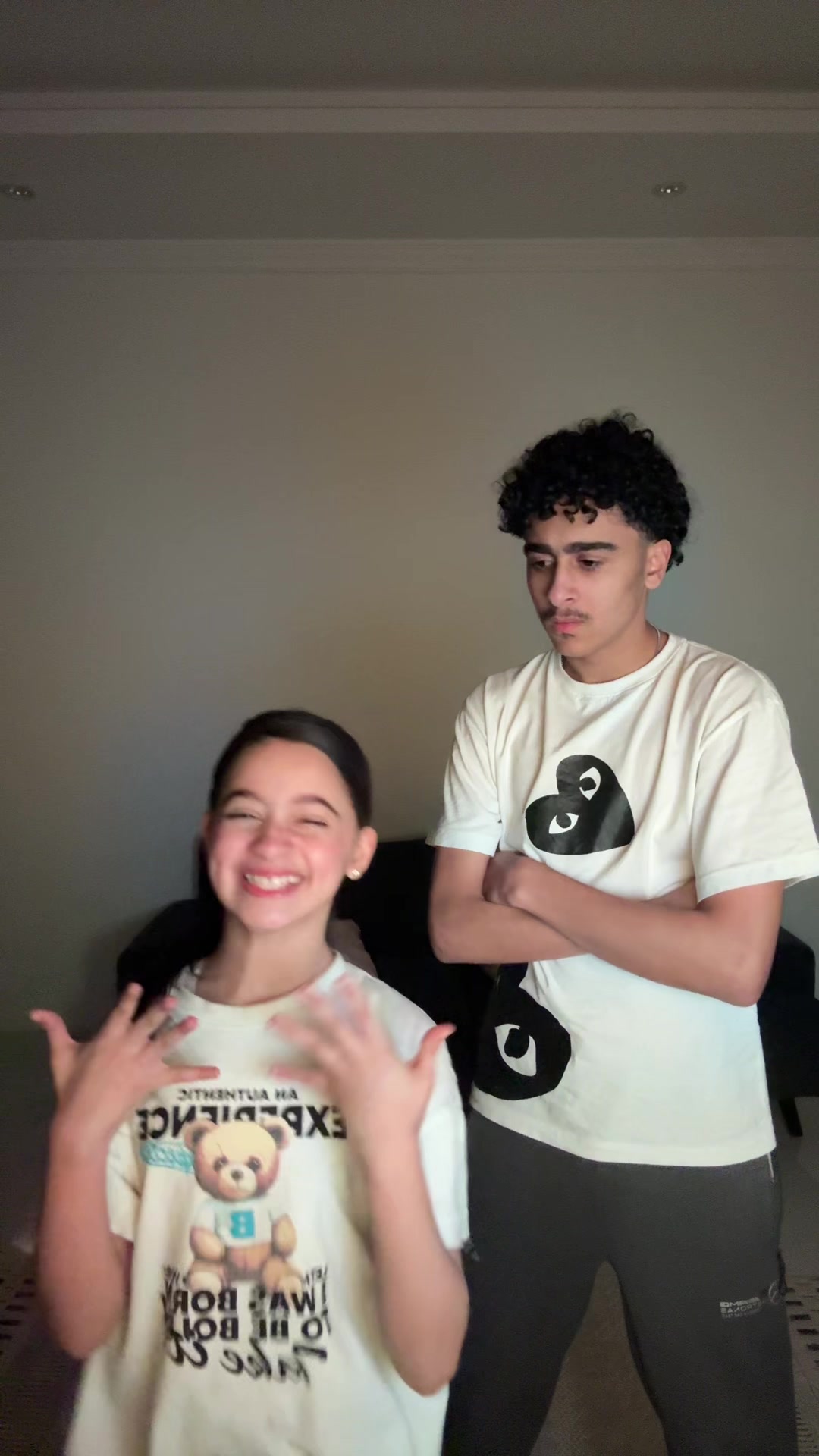 @𝐀𝐝𝐡𝐚𝐦𝐲𝐲