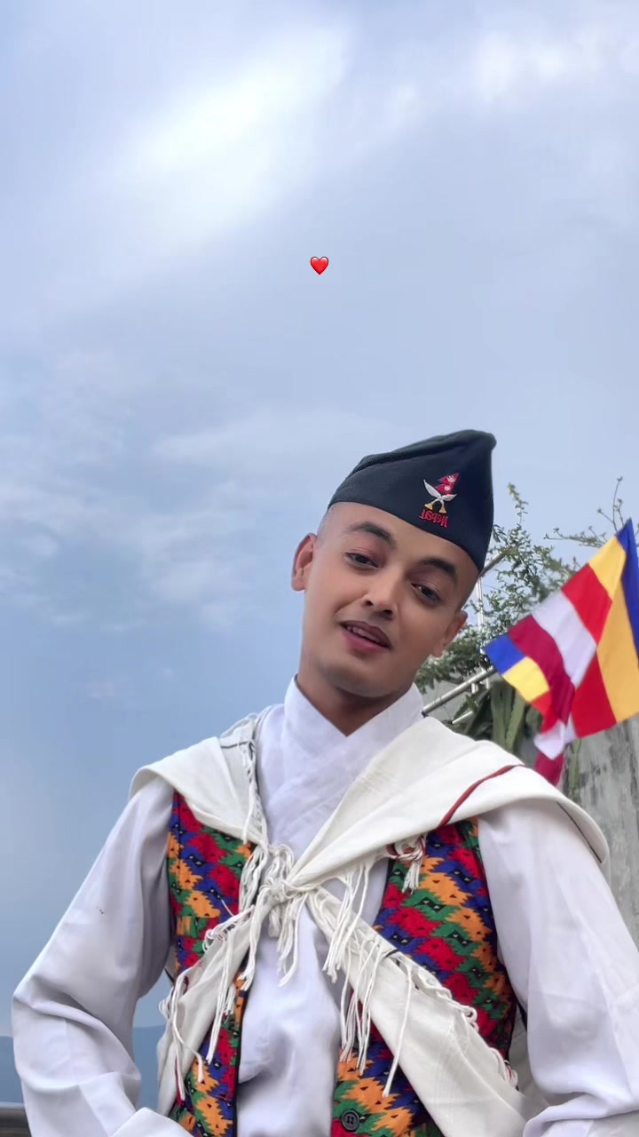 @𝐌𝐫 𝐁𝐢𝐛𝐞𝐤👑