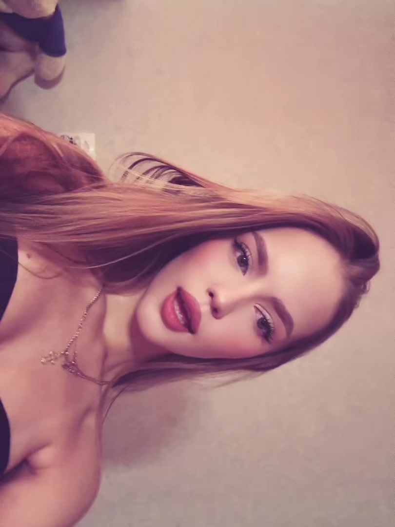 @алёночка🎀