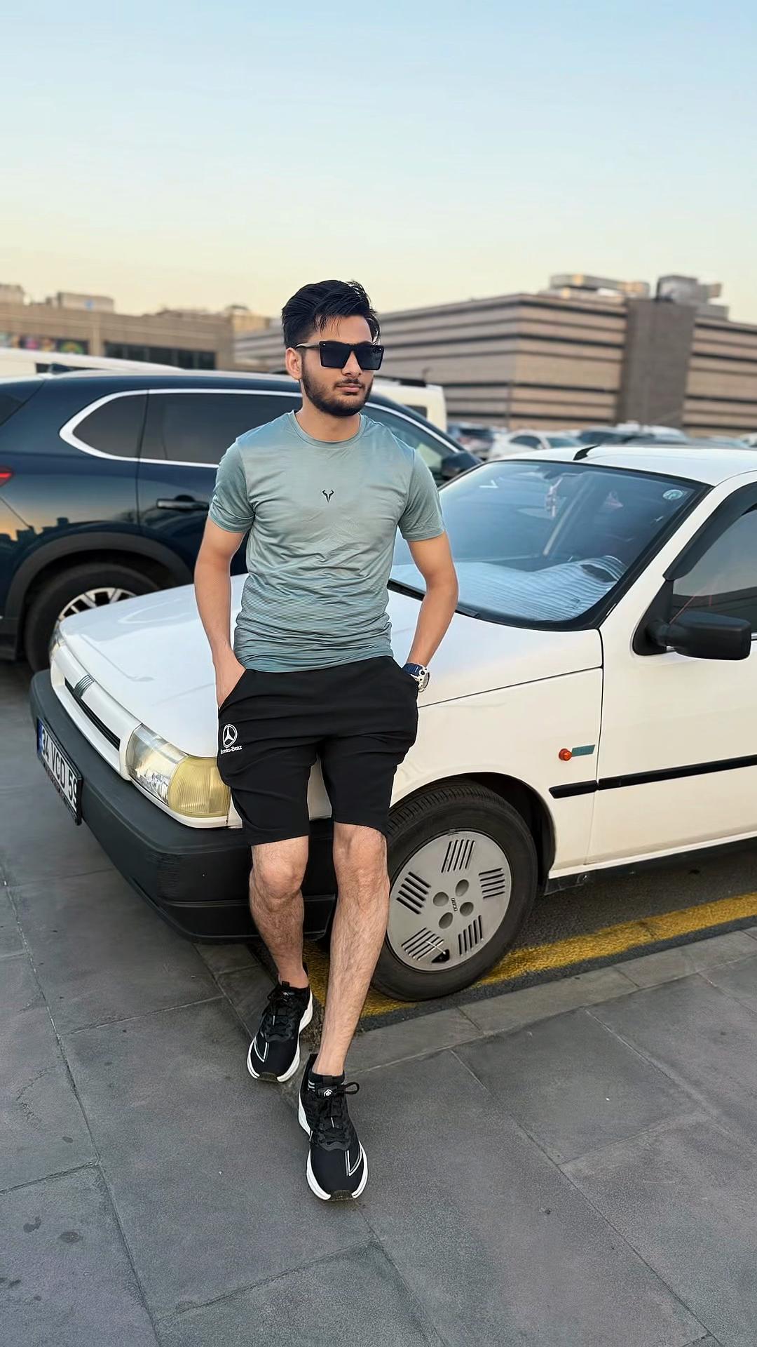 @Mr☞ BILAL★🤍