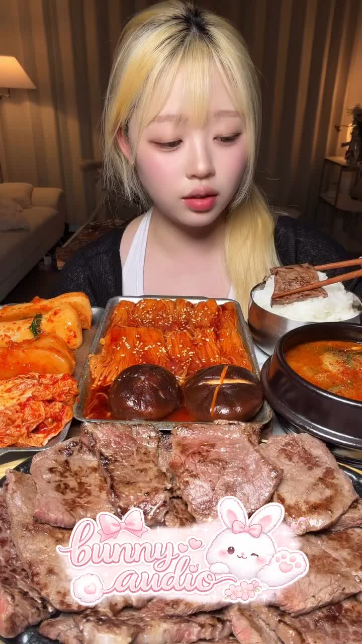 @𐔌 . ⋮ bunny .ᐟ ֹ ₊ ꒱