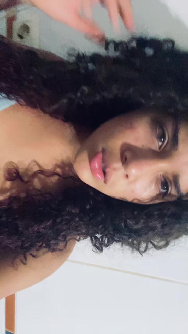 @Isa