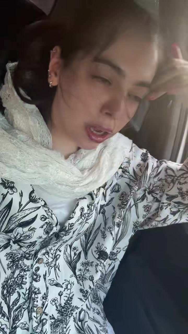 @Mahshid_kh