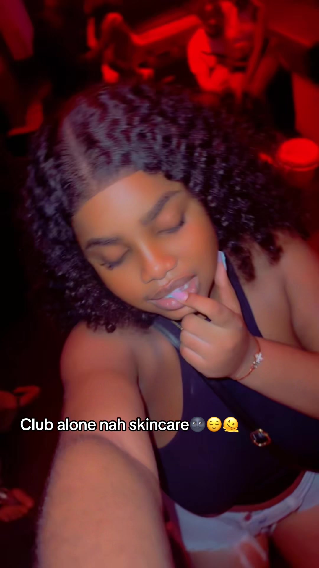 @Favour Chikezie ✨