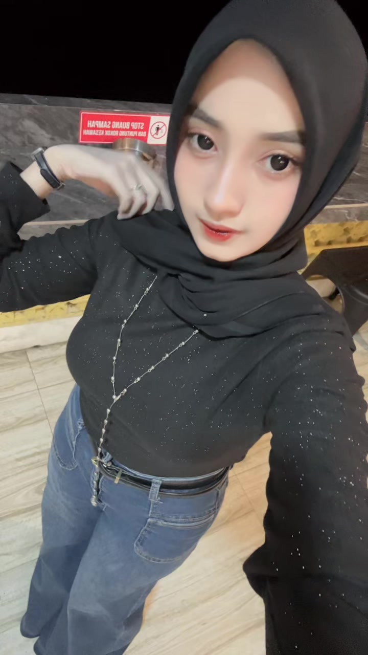 @lizaaaaaaaa_