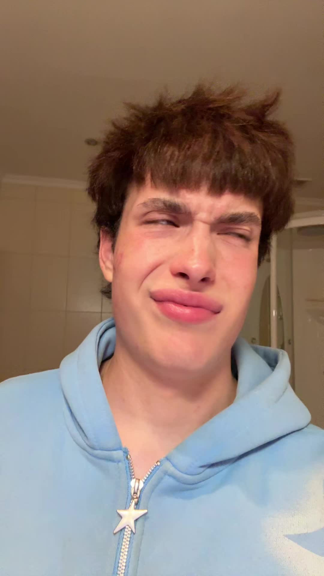 @богдаша я