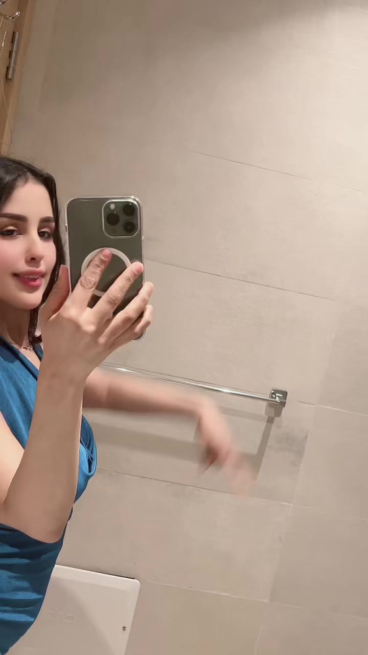 @Yassmina
