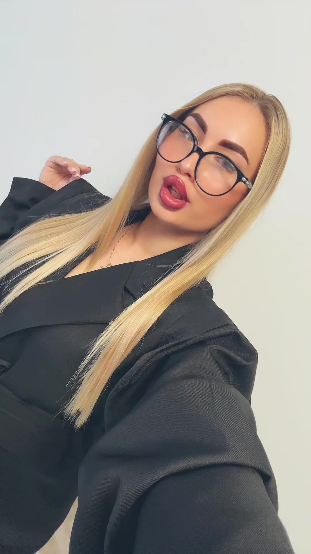 @Aleksandrovna🍑
