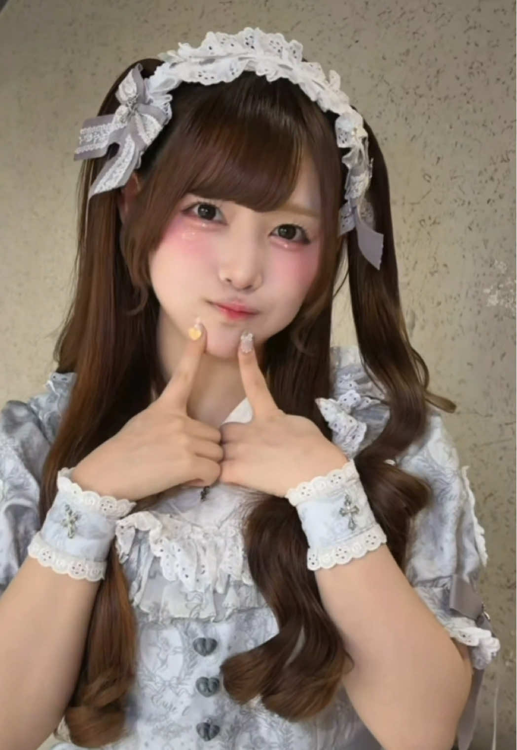 @むむ