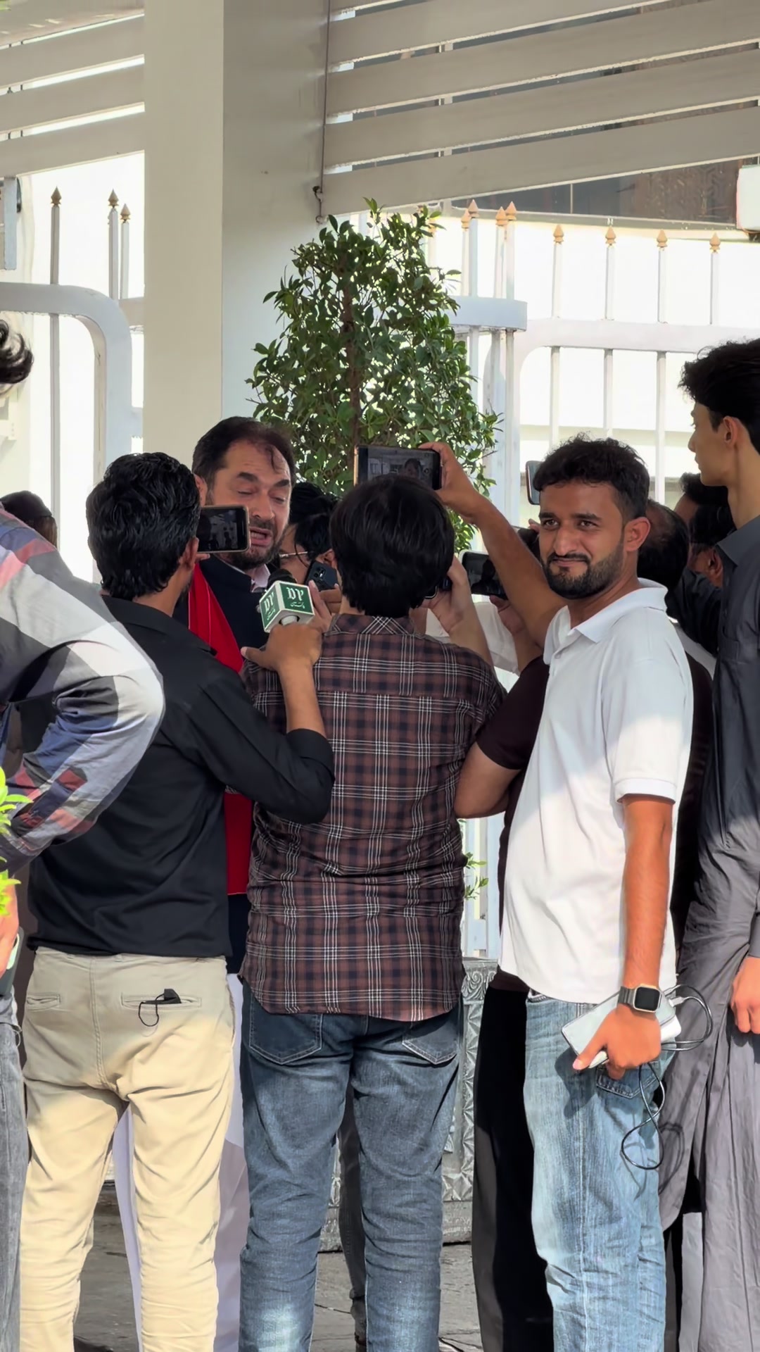 @Iqbal Afridi