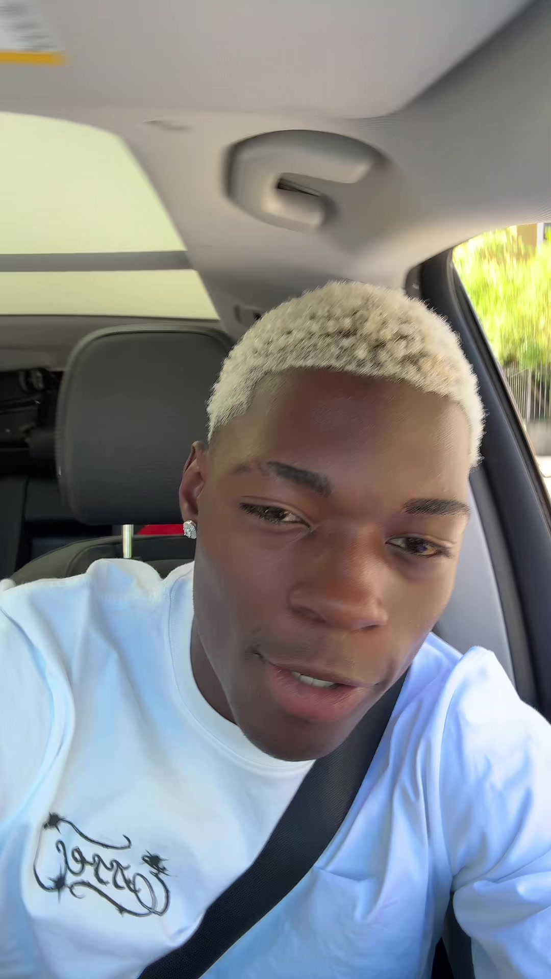 @LilCr