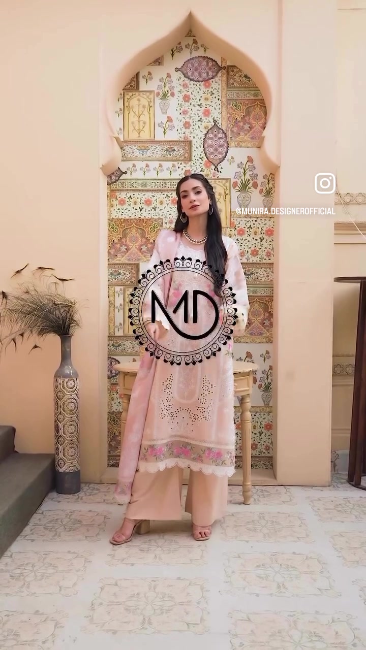 @Fouziadressboutique