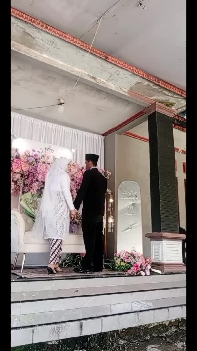 @IinAgust