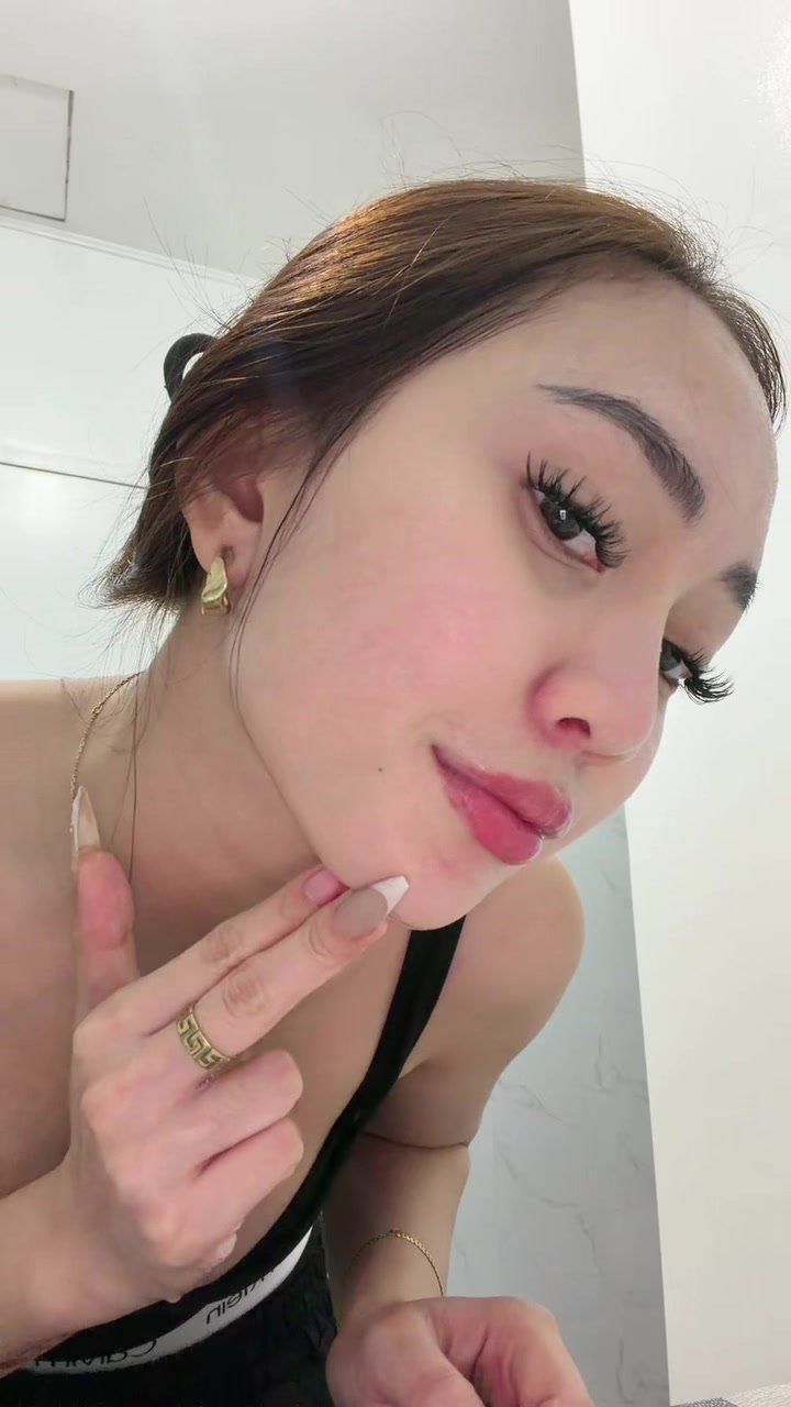 @ailiii_iionig
