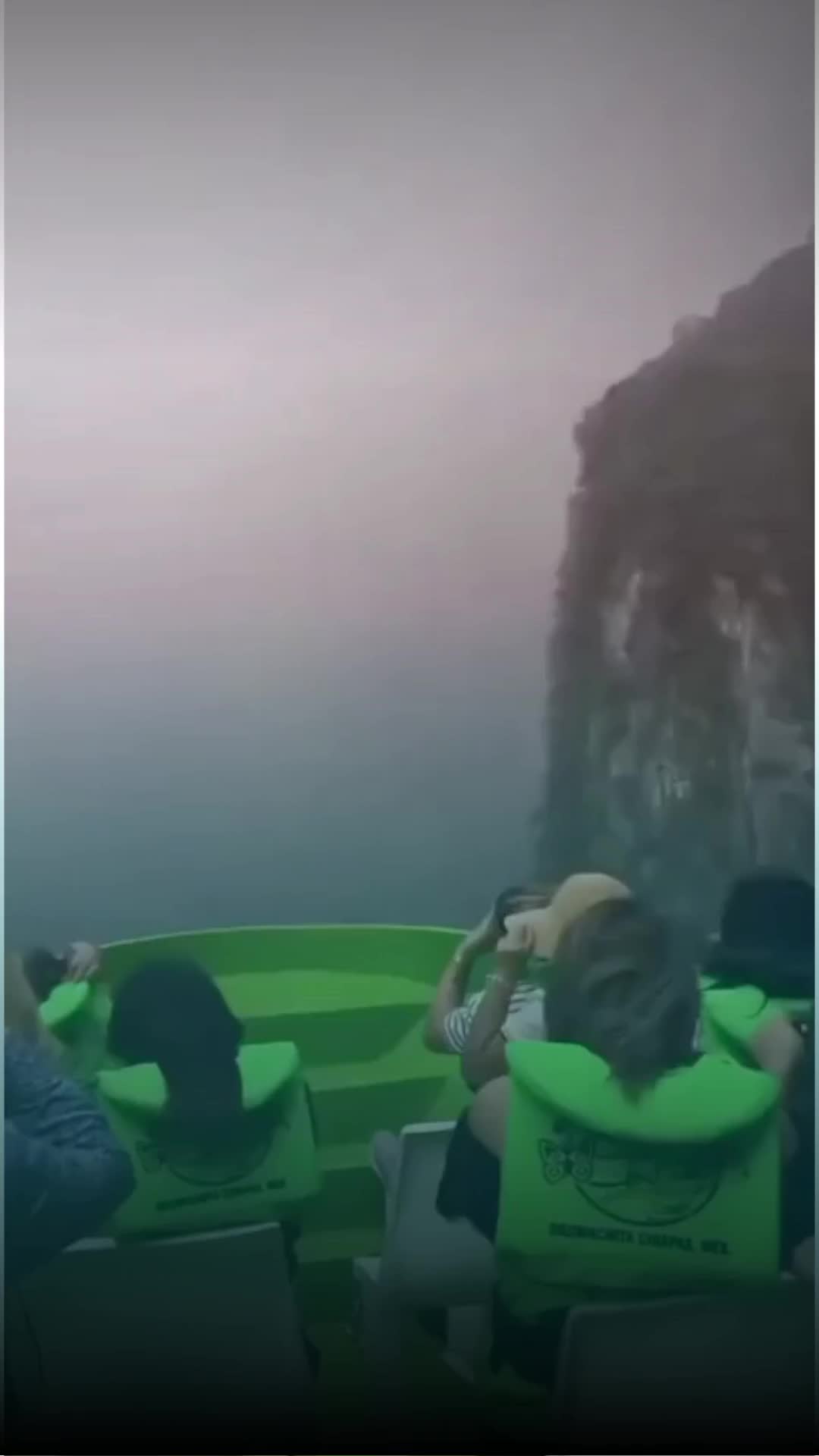 @Entre l&iacute;neas