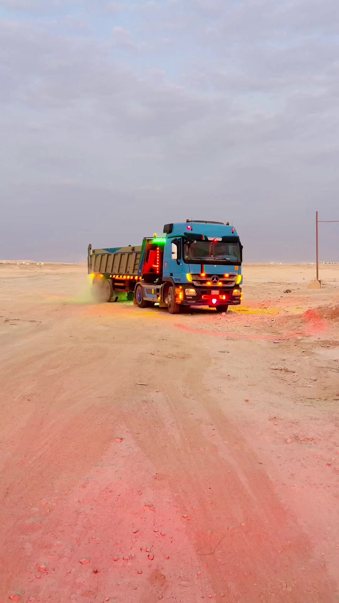 @خوستوال