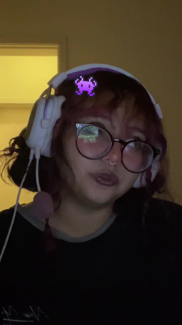 @lika🦇