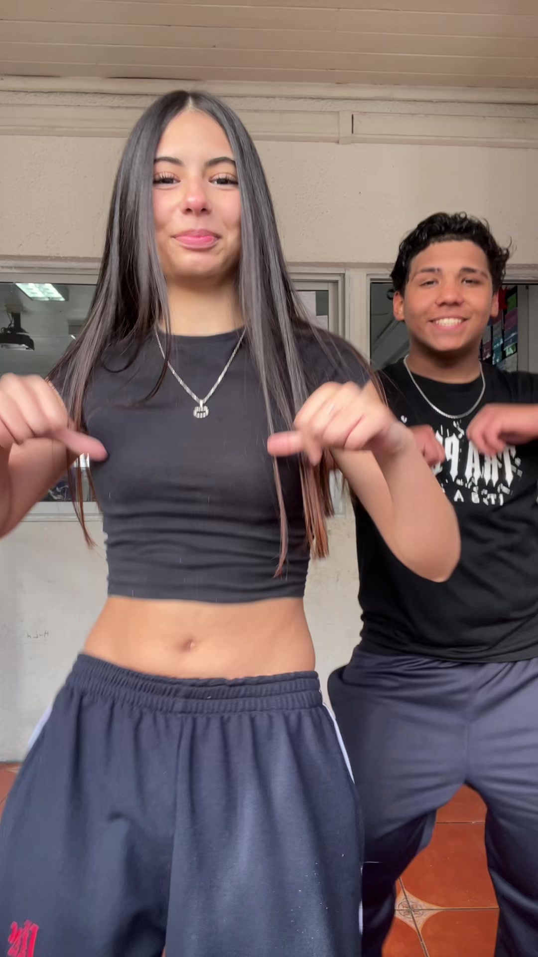 @𝐂.