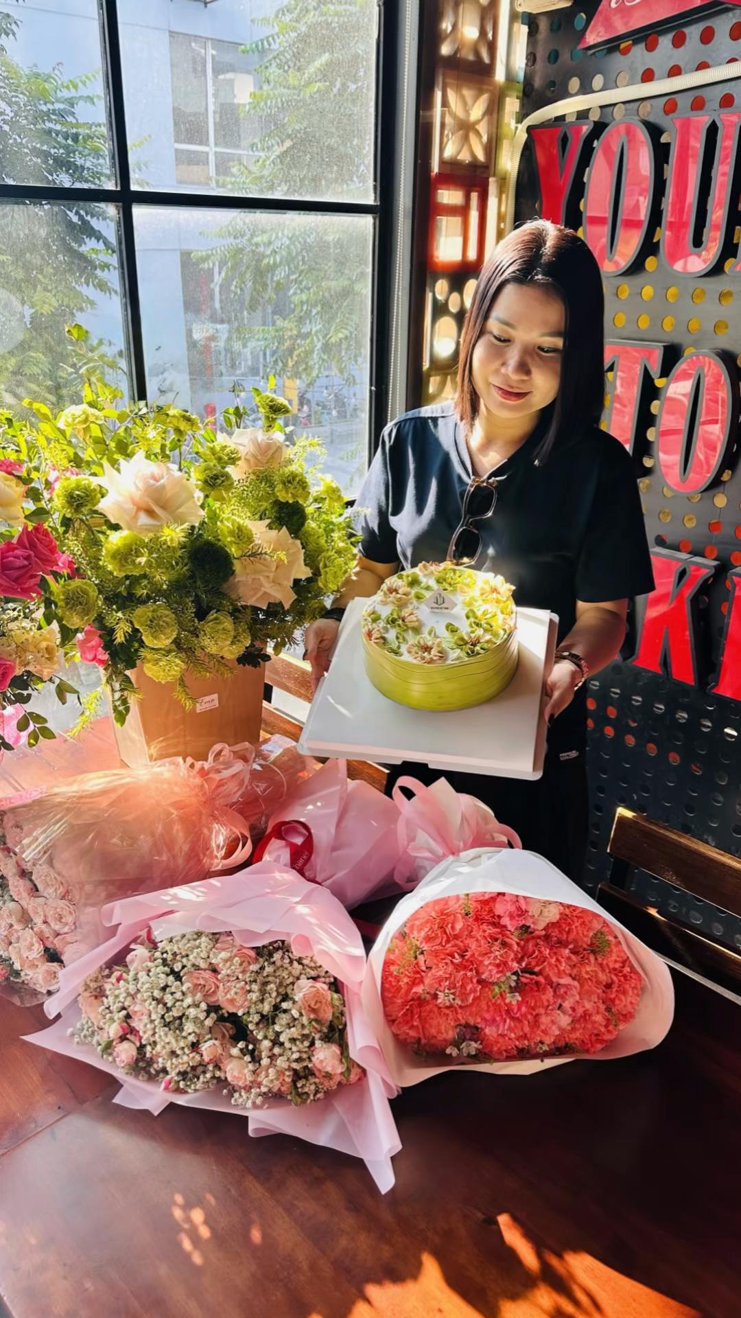 @Hoa Hướng Dương
