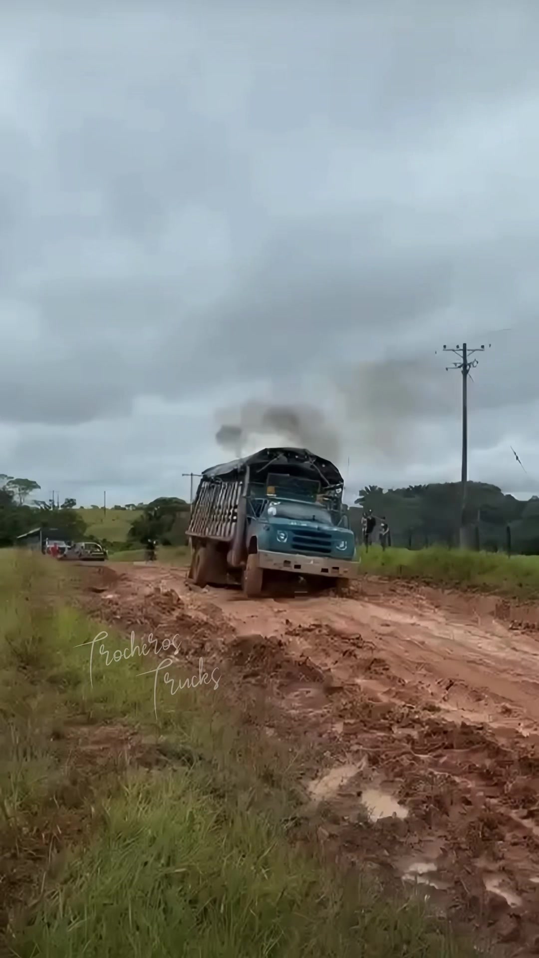 @Trocheros Trucks