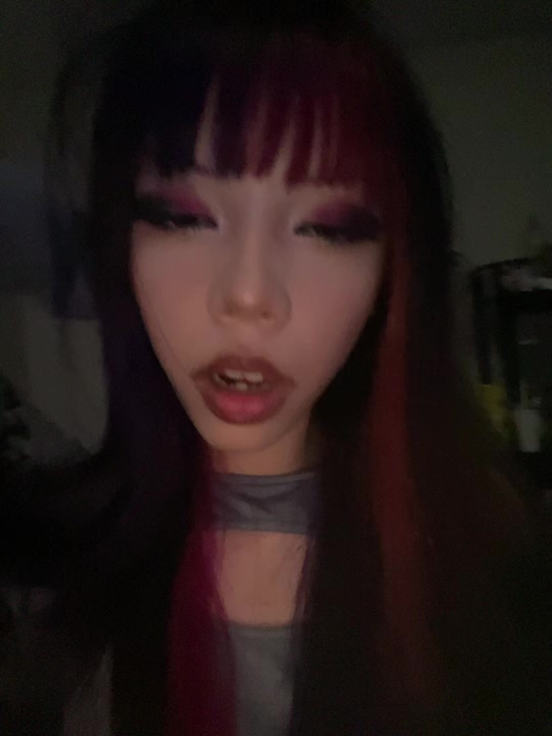 @😇