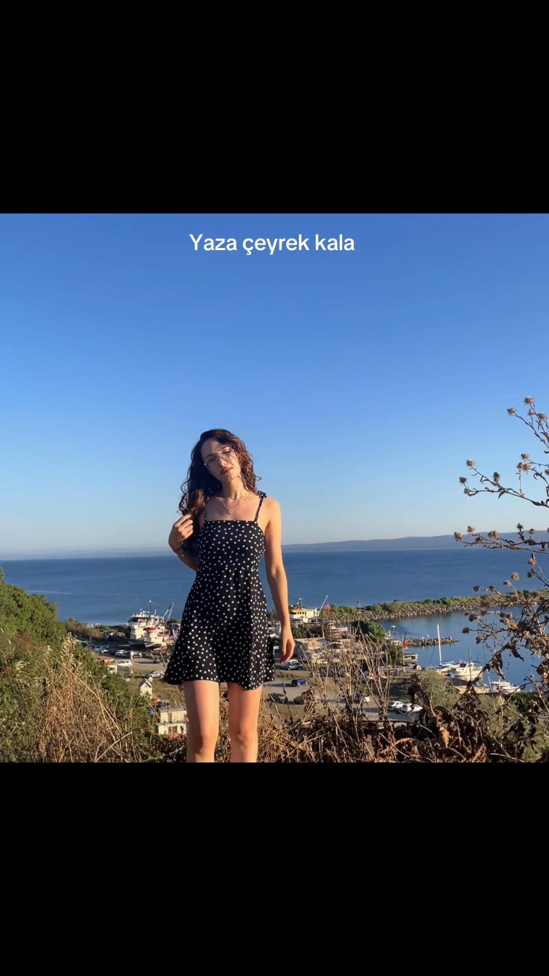 @Esma