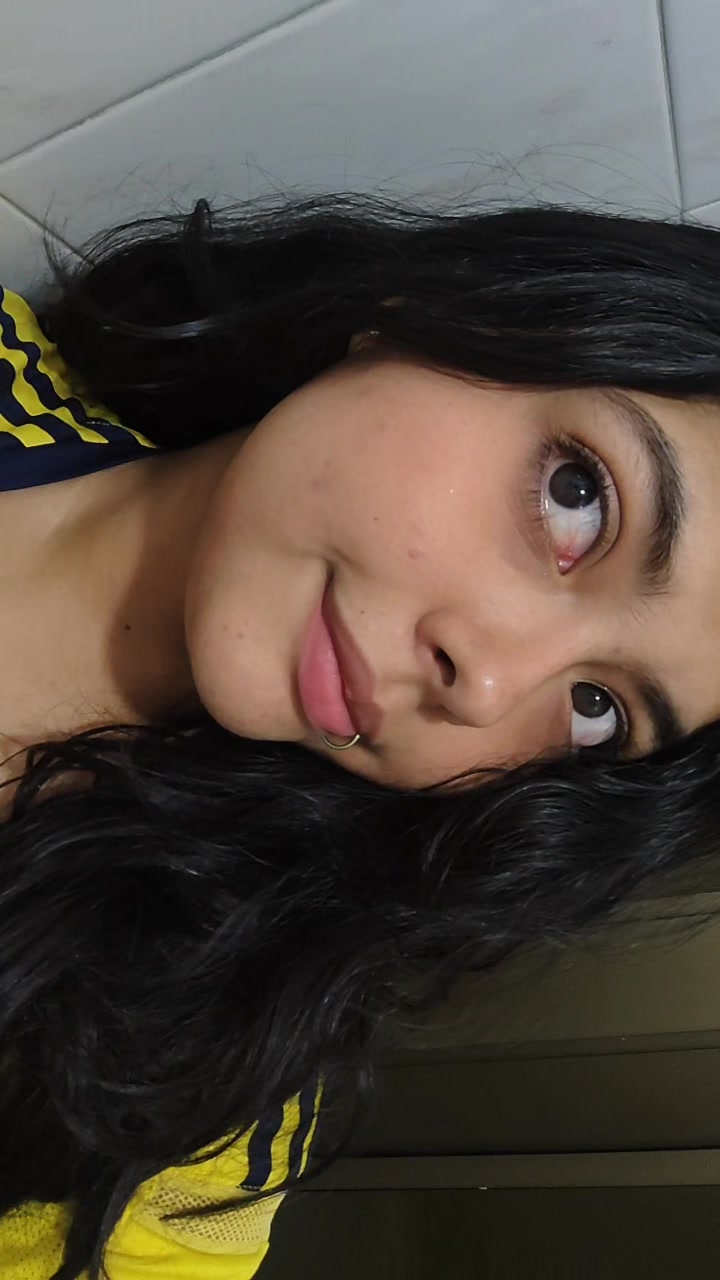 @Bella