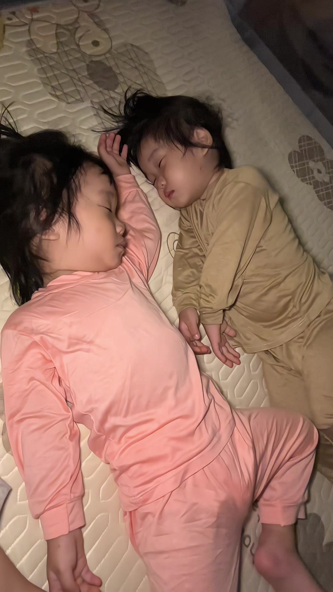@Linh Đan - Linh Chi