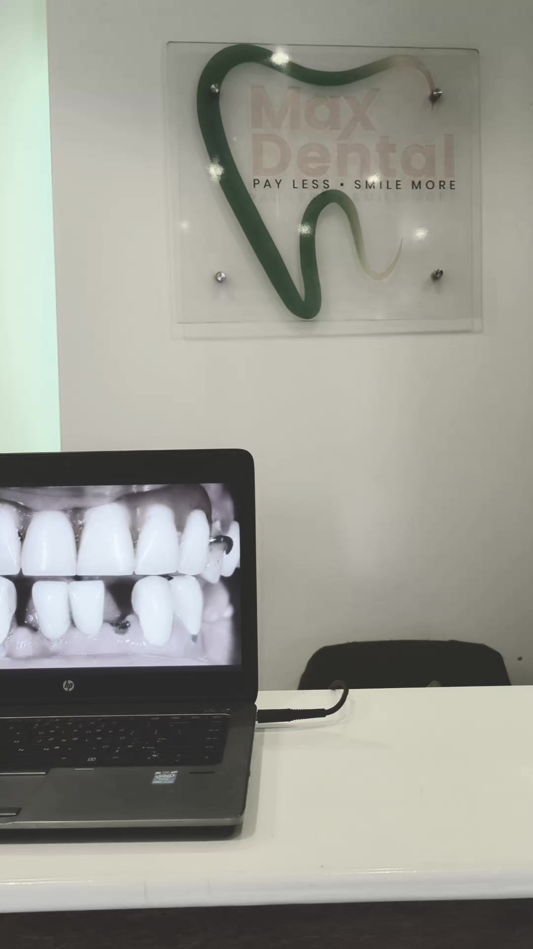 @MAX DENTAL CLINICS