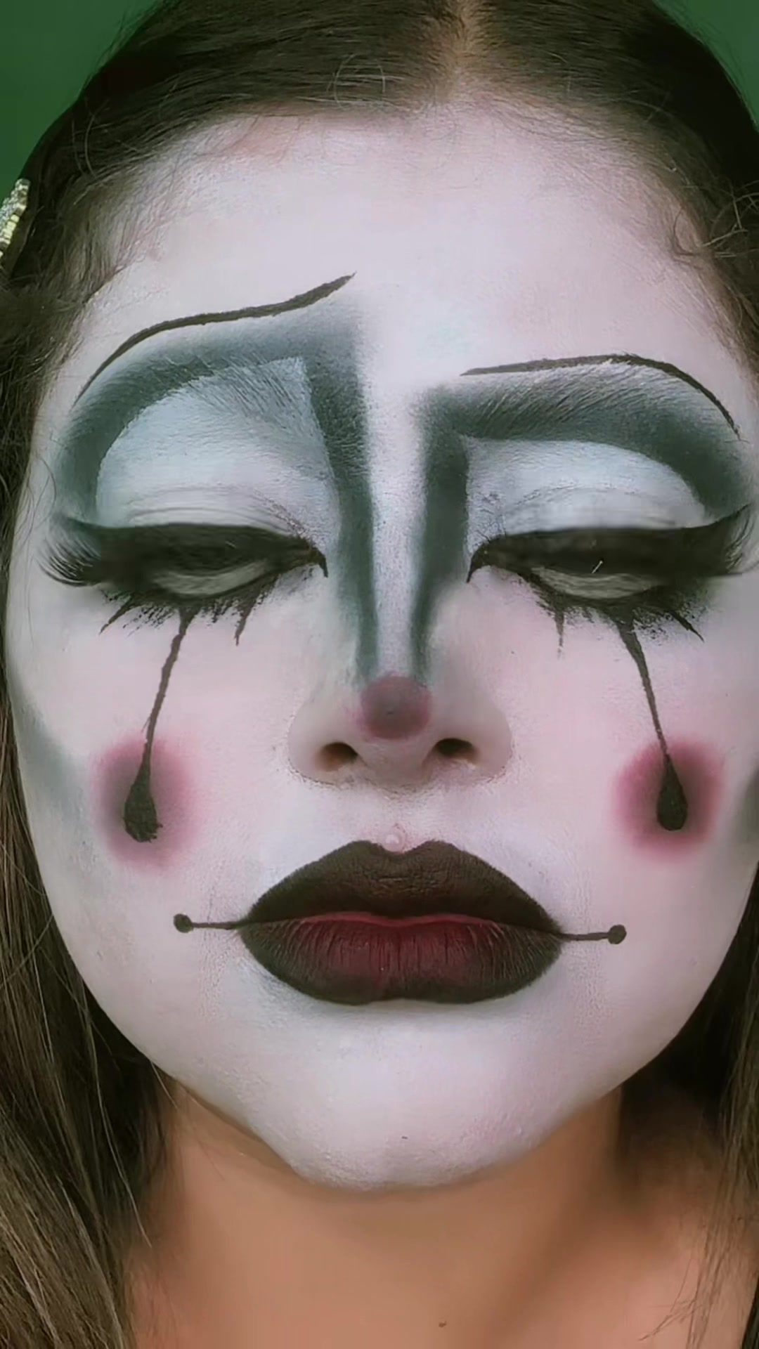 @MakeupRodríguez🖤💄💜