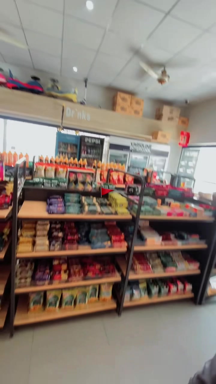 @ʟɪꜰᴇ_ᴏꜰ_ꜱʜᴀᴍɪɪ🥂🚩