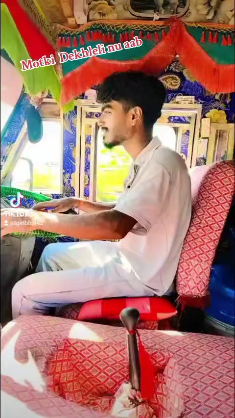 @RAVI KALWAR👀👀❣️