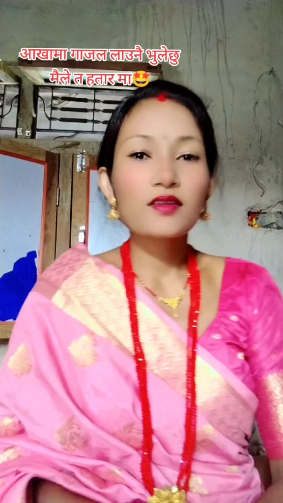 @साबित्री चौधरी (खोनमा थारु )