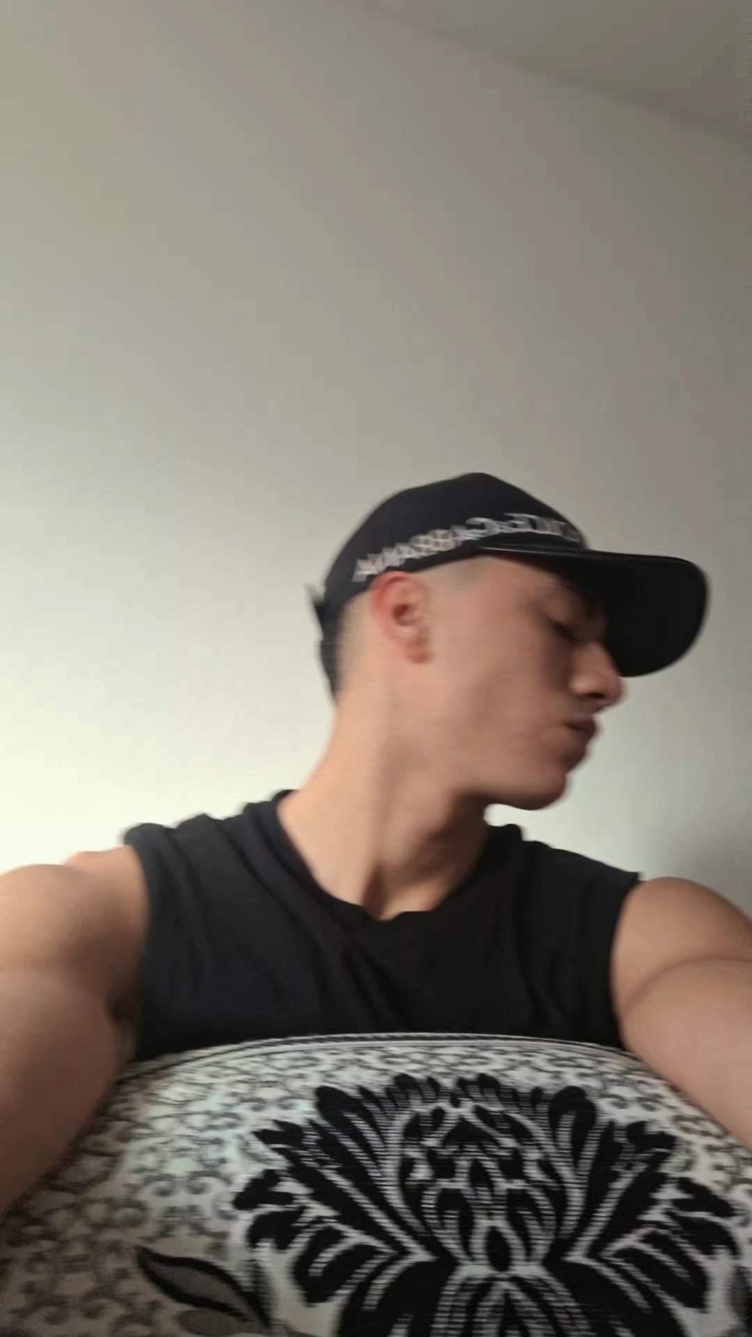 @Houssam Zouhairi