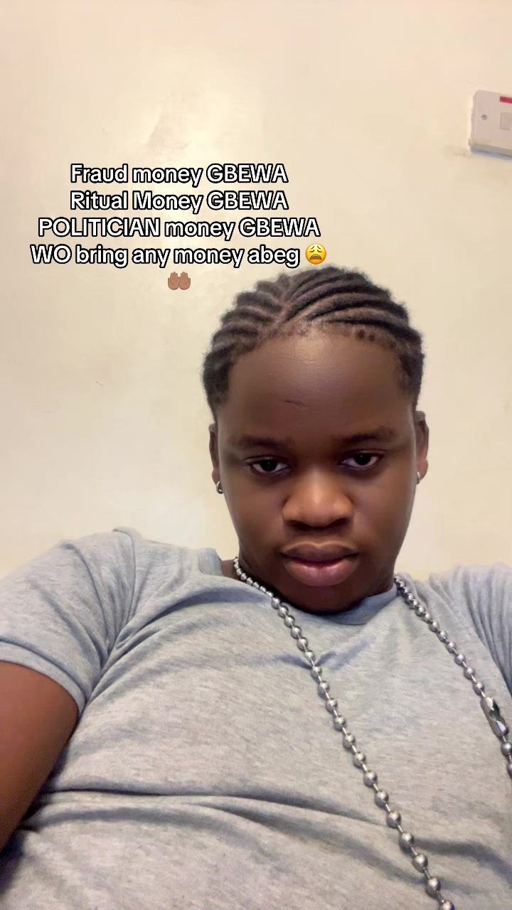 @Eizzyboi 💫AKOLADE 🌍