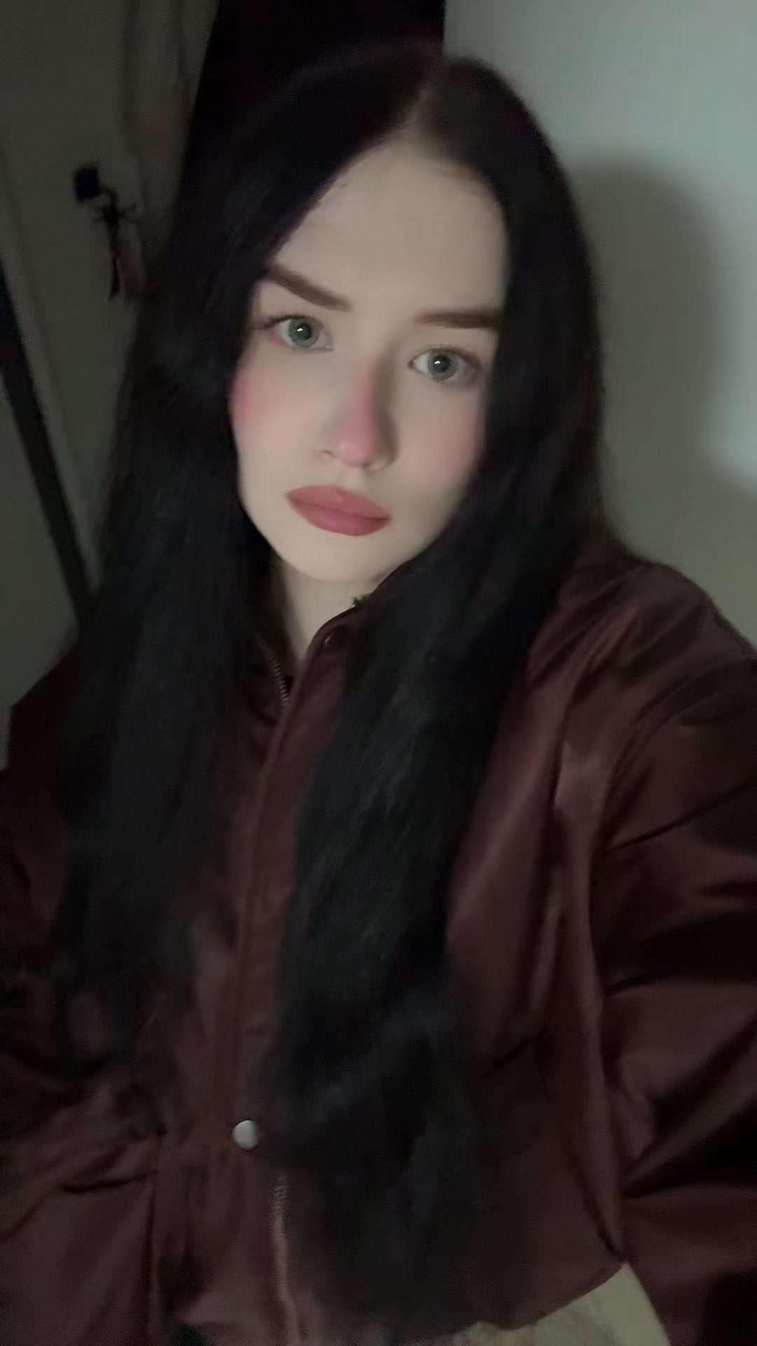 @яночка 𖣂