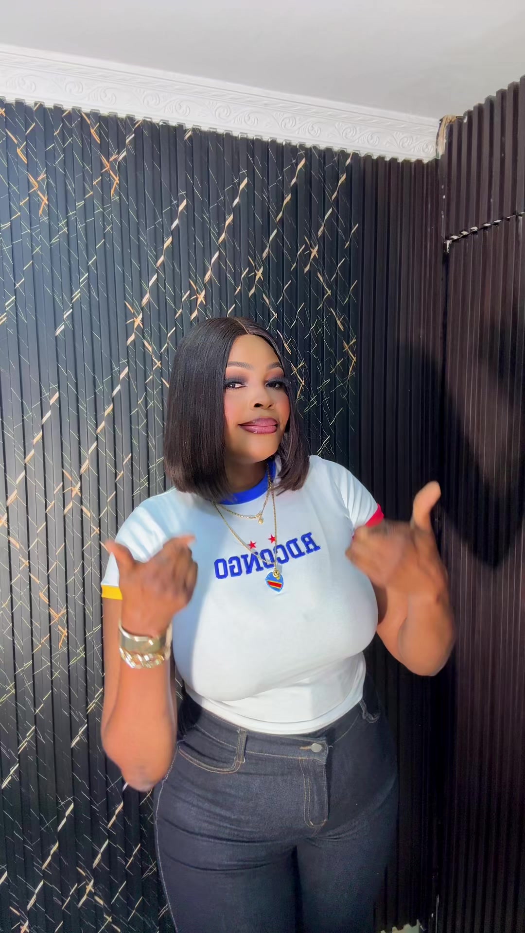 @annettebamba