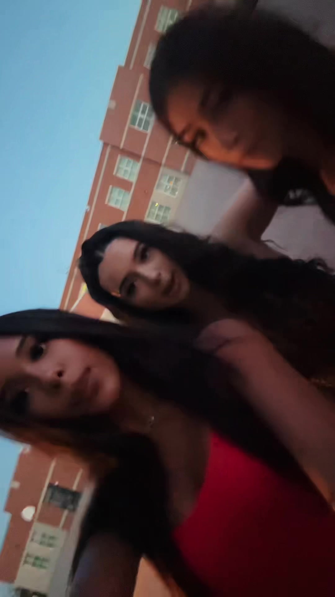 @Zahra🤍
