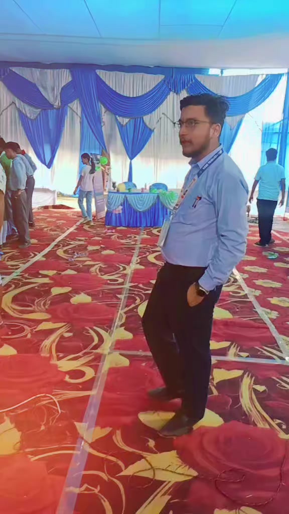 @Sahaj Jha (Sub- Engineer👨💻)