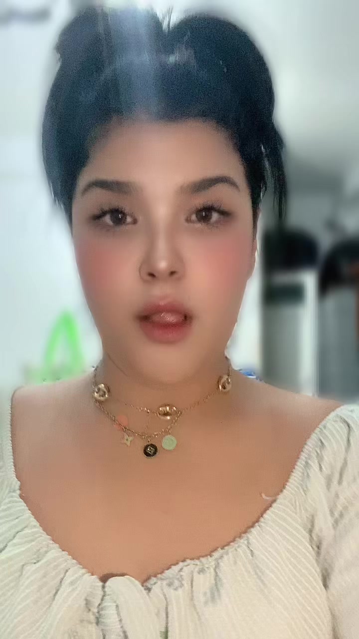 @BôuChrā JāpøniYā👑❤️