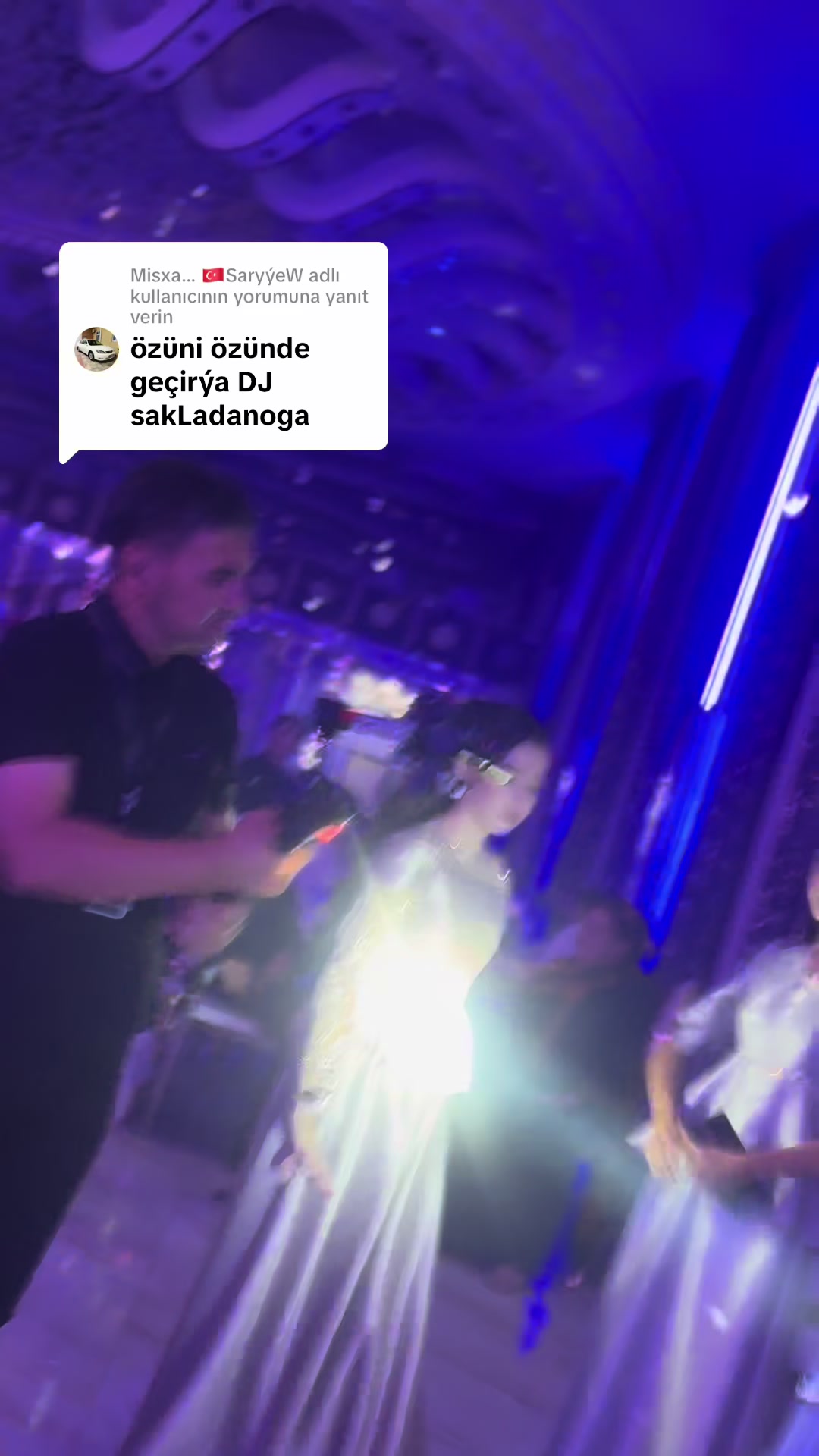 @DJ Gowshut