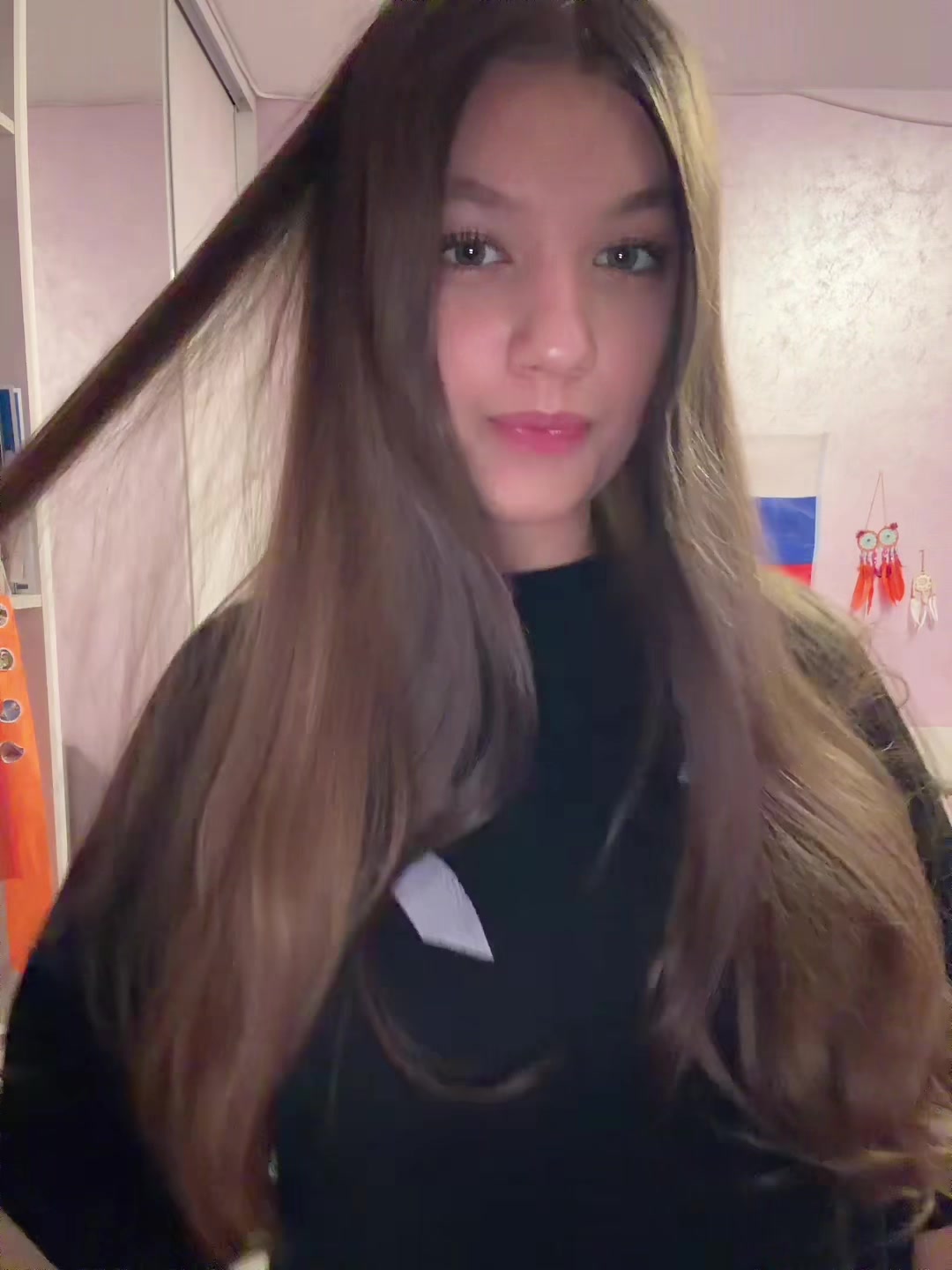 @N1y⋆