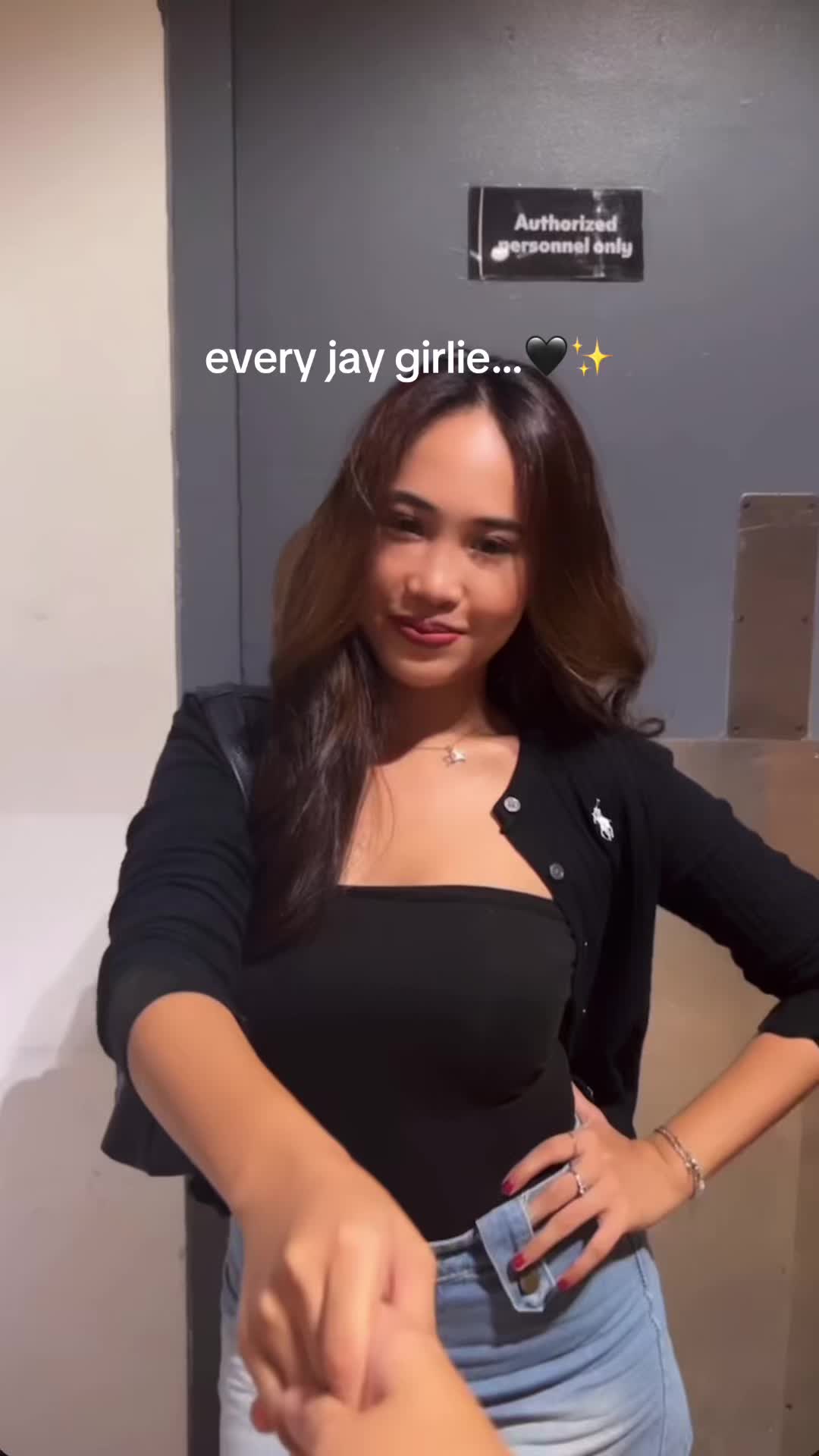 @ig: ashleymaceda_ ♥︎