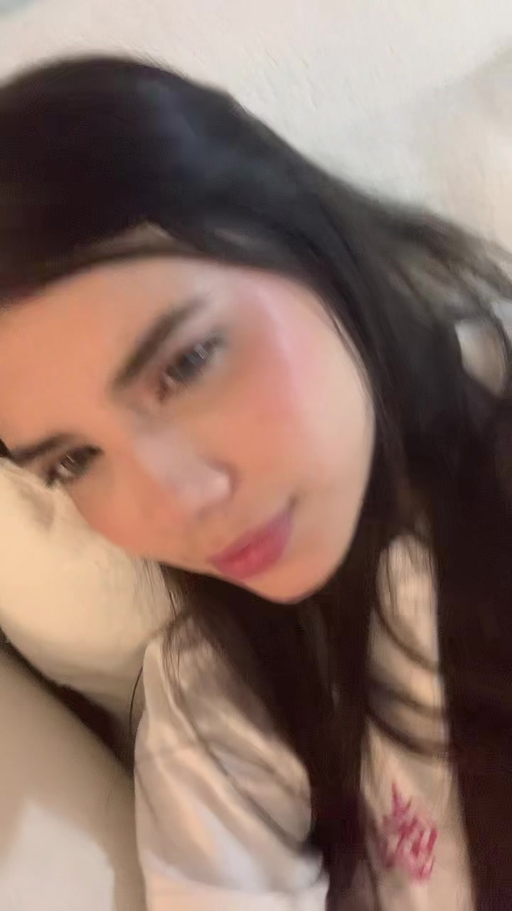 @Dianita🍒