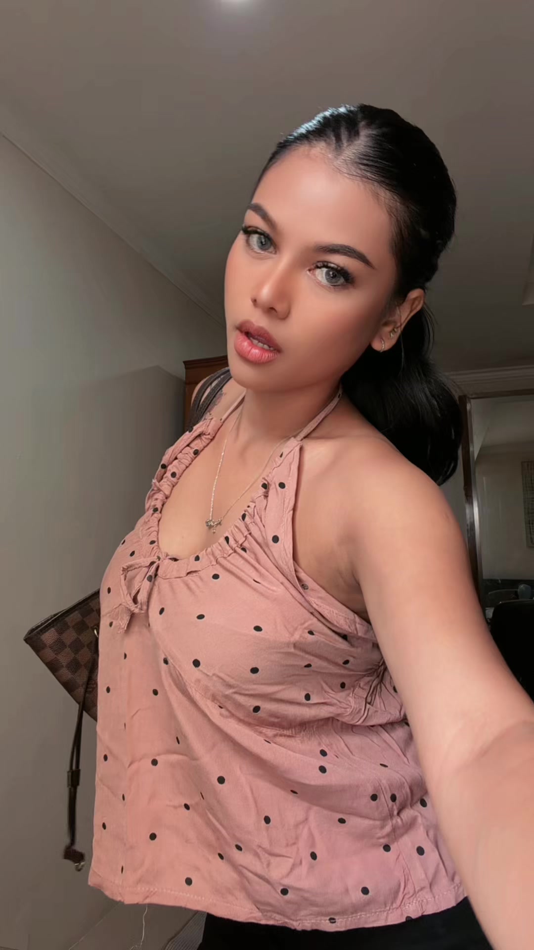 @Kikinii