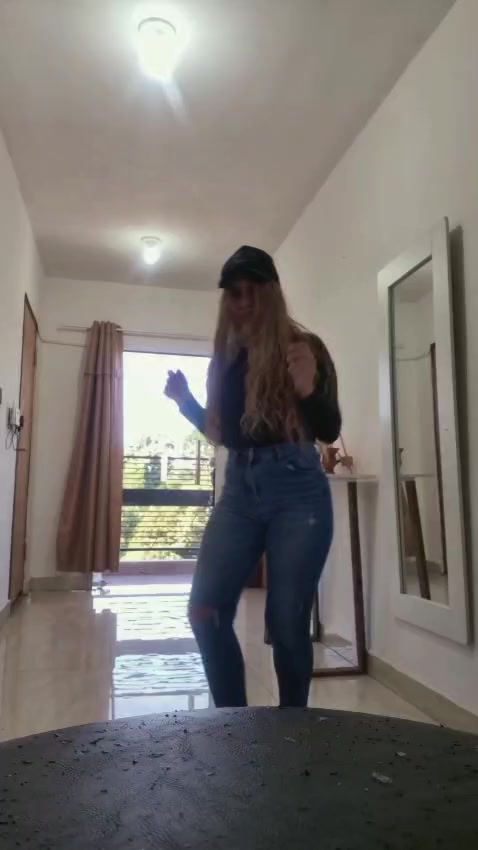 @anita