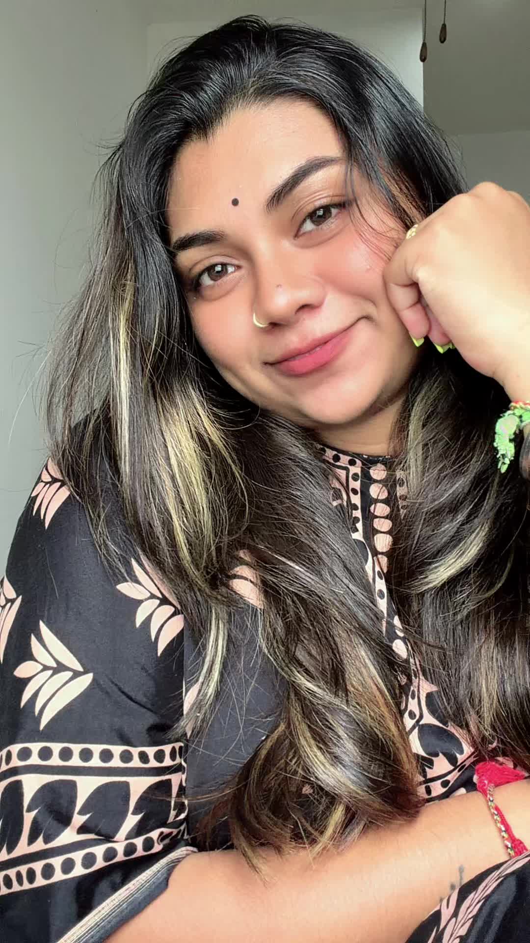 @𝐑🪬