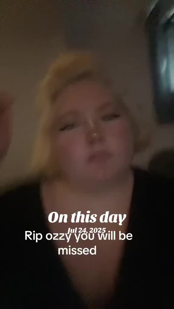 @𝓢𝓱𝓪𝓾𝓷𝓪 🩷💜